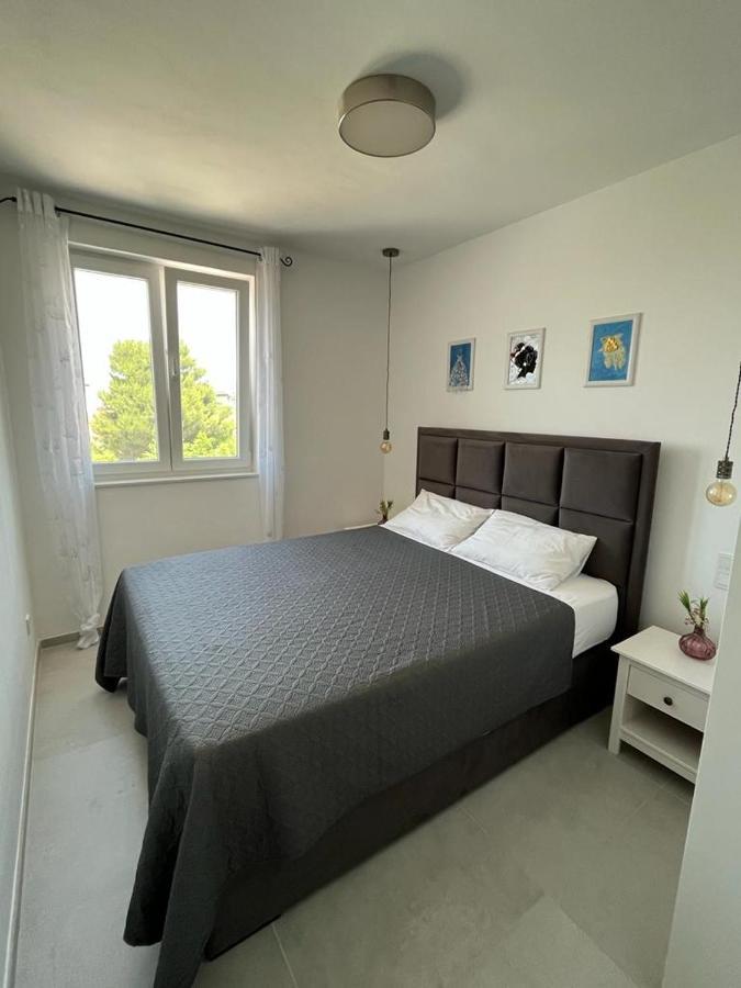 Haus Dalmatia With Heated Pool Apartment Bibinje Exterior photo