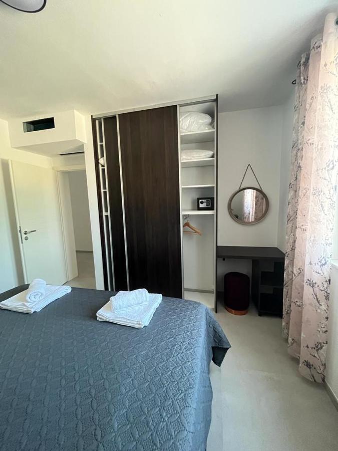 Haus Dalmatia With Heated Pool Apartment Bibinje Exterior photo